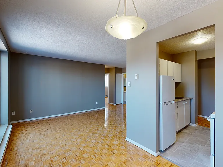 1322 McWatters Rd — Photo 52