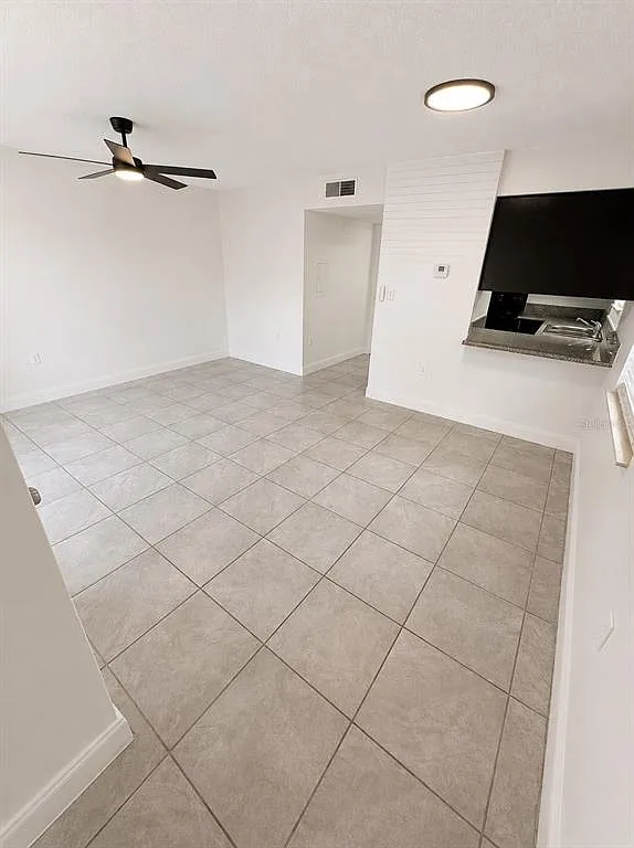 1 bed, 1.0 bath, 629 sqft, $1,099 — Photo 3