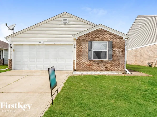 744 Adagio Dr, Greenwood, IN 46143