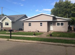 2516 6th Ave E, Williston, ND 58801