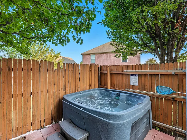 8304 Timberbrook Ln — Photo 37