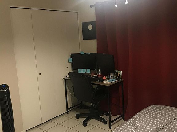 4th image of 4901 E Kelton Ln Unit 1040