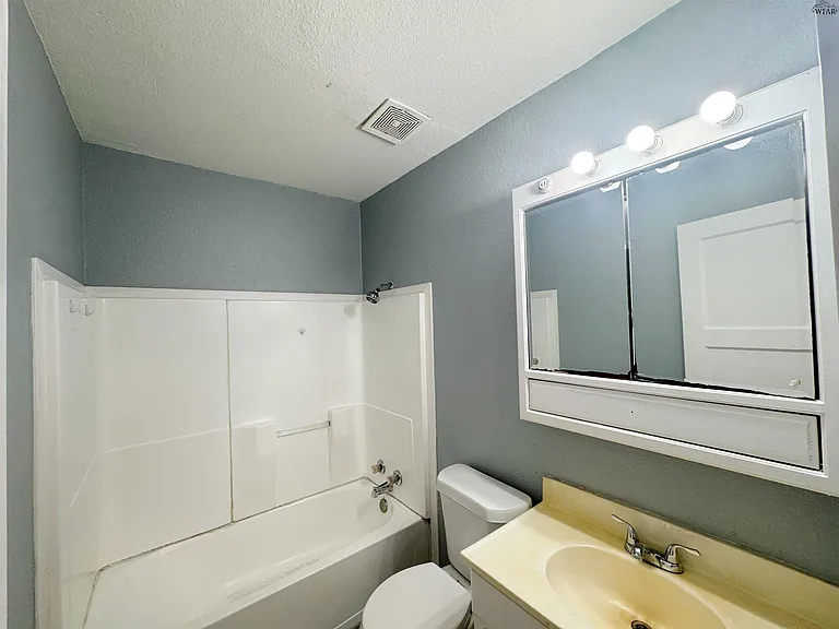 4014 Boren Ave — Photo 6