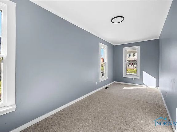 2nd image of 1214 N Erie St APT 3