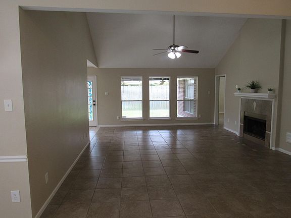 4th image of 10139 Cedaredge Dr