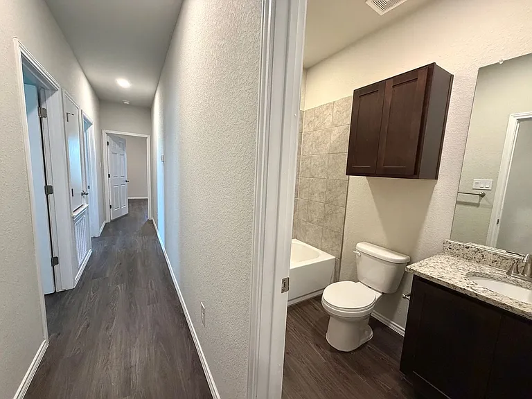 Come live in Knox Ridge! — Photo 30