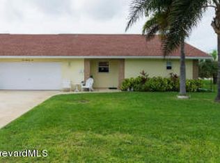 102 Christine Cir, Satellite Beach, FL 32937