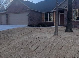 10 Pimlico Dr, Bella Vista, AR 72715