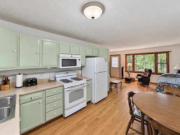 4th image of 5528 Sibley Lake Rd