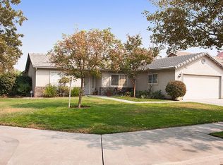 184 Grace Ct, Lemoore, CA 93245