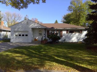 1814 6th St S, Moorhead, MN 56560
