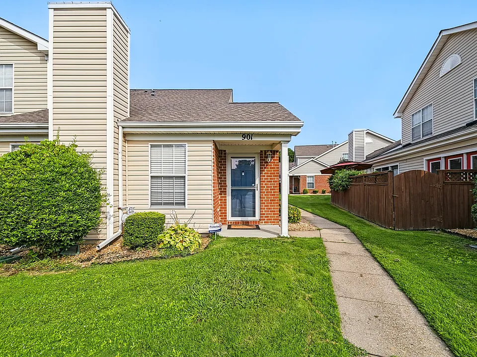 901 Pine Mill Ct #901