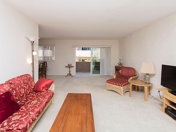 2nd image of 1262 S Barrington Ave APT 205
