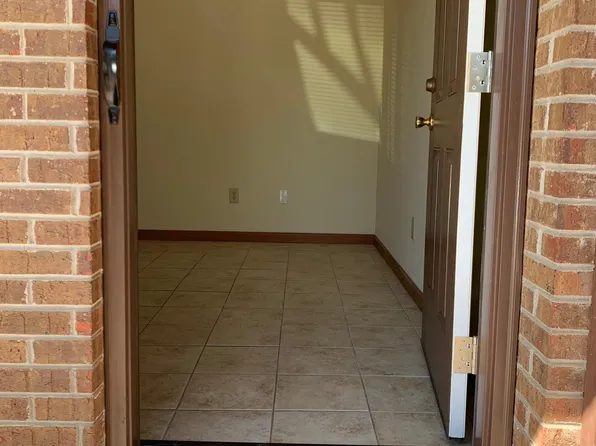 3219 Delaware St #5, Paducah, KY 42001