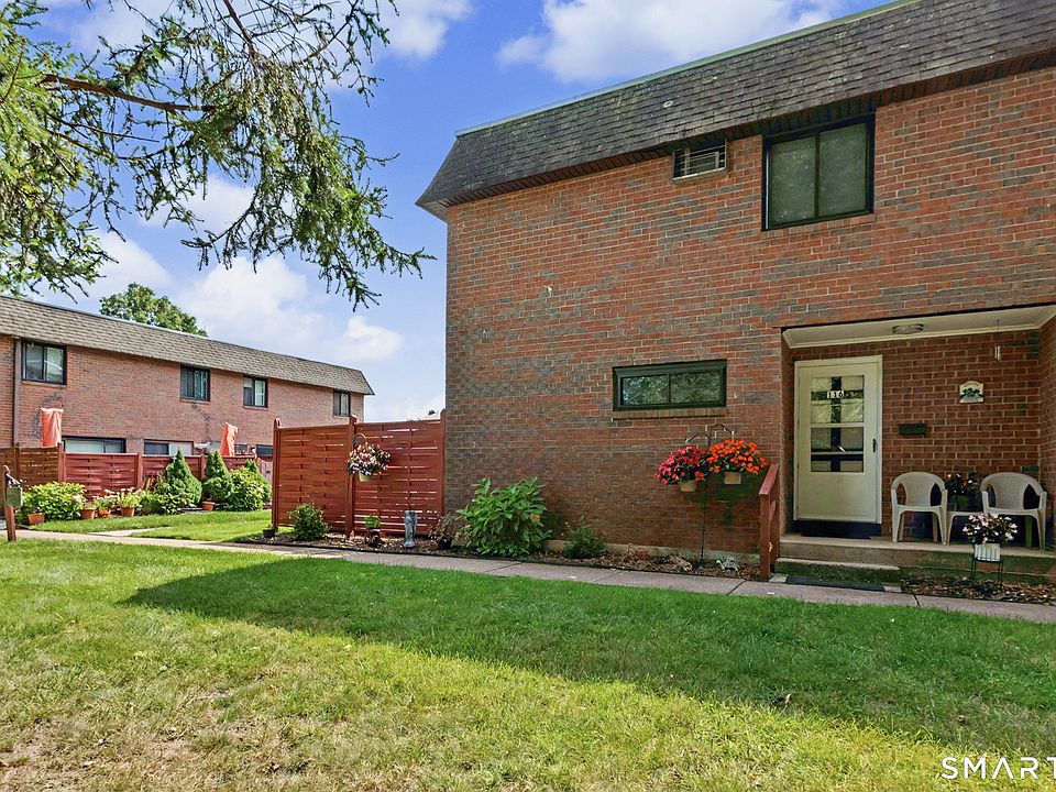 1st image of 116 Sharon Lane #116