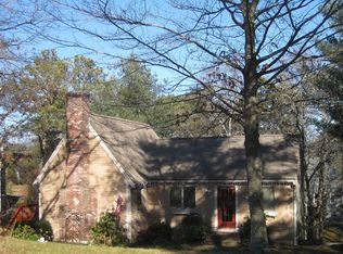 15 Tricia Ln, Mashpee, MA 02649