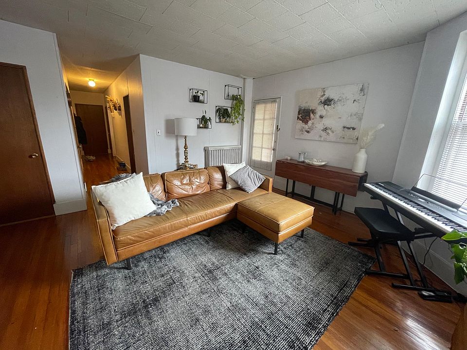 1st image of 198 Saint Paul St #5