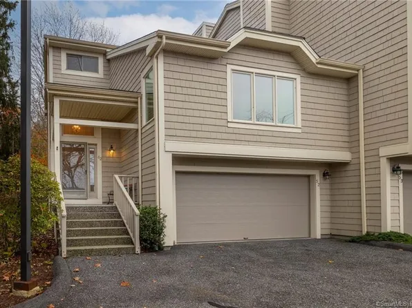 11 Boulevard Drive #52, Danbury, CT 06810