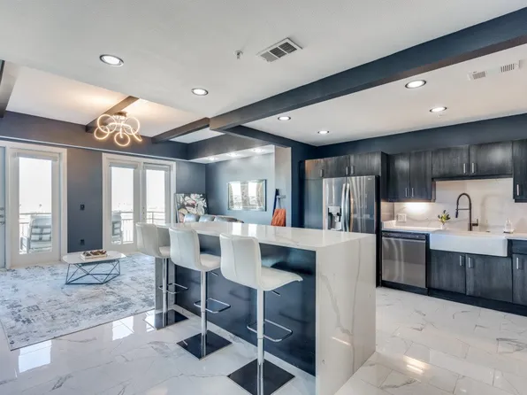 5055 Addison Cir Penthouse 703, Addison, TX 75001