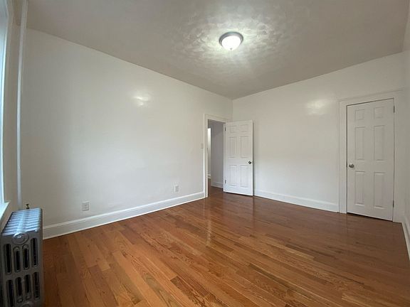 2nd image of 24 Rock St APT 115