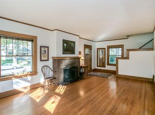 424 Oakland Ave, Iowa City, IA 52240