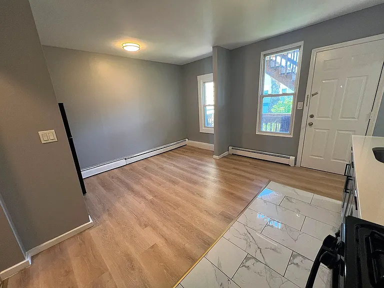543 River St #2 — Photo 2