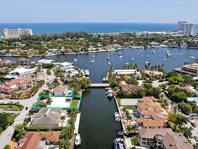 40 Isla Bahia Dr — Photo 37