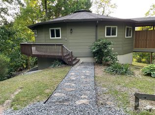 212 Nesbitt Chapel Rd, Fairview, NC 28730