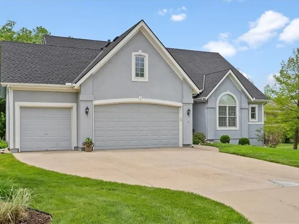 9900 Sunset Dr, Lenexa, KS 66220