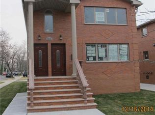6227 136th St, Flushing, NY 11367