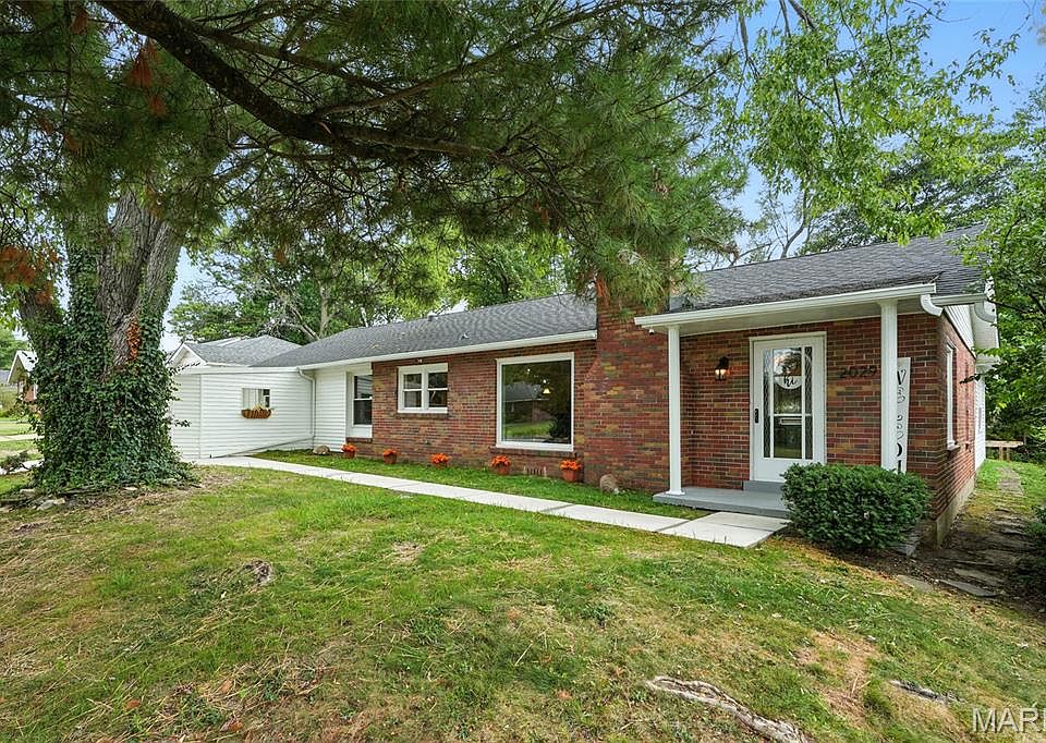 1st image of 2029 Westbrook Dr