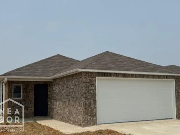 5815 Pope St, Jonesboro, AR 72404
