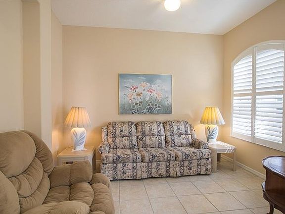 4th image of 36648 Tropical Wind Ln