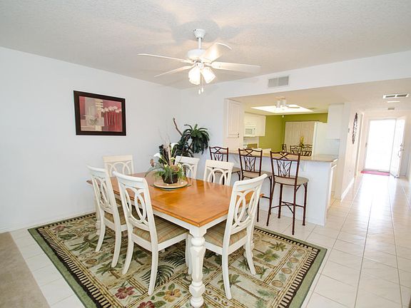 5th image of 604 Shorewood Dr Unit 404