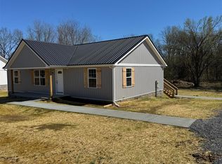 6632 Old Glasgow Rd, Scottsville, KY 42164