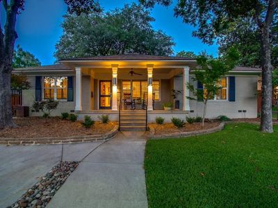 1614 Oak Knoll St, Dallas, TX, 75208