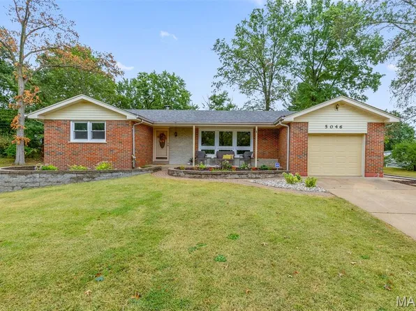 5046 Lomar Ln, Saint Louis, MO 63129