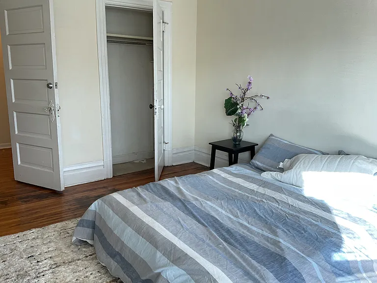 5111 Waterman Blvd #2 — Photo 24