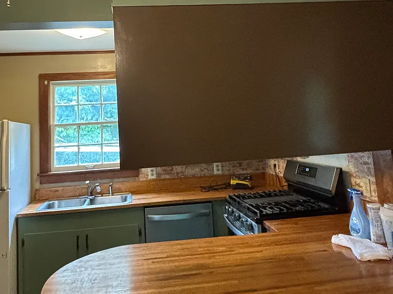 128 Autumn Dr — Photo 1