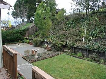 4th image of 3358 Twin Oaks Dr