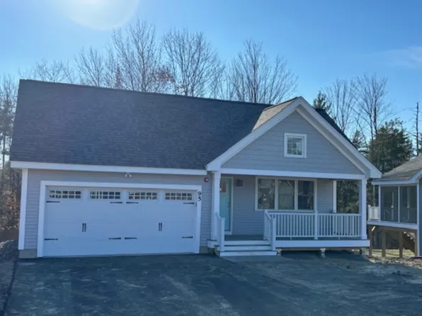 99 Three Ponds Drive #63, Brentwood, NH 03833