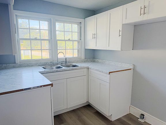 4th image of 802 Milwee Ave