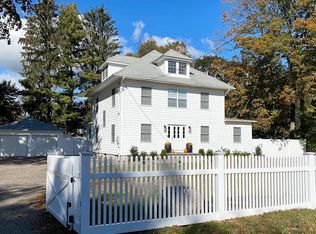 375 Newtown Ave, Norwalk, CT 06851