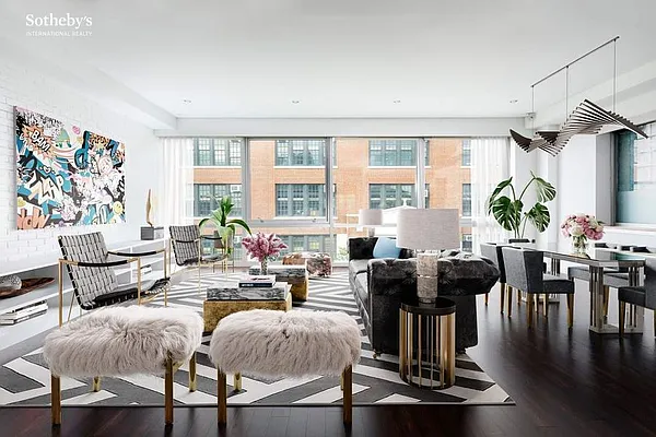 Sold by Sotheby's International Realty | media 1