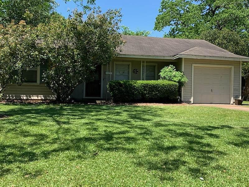 2nd image of 635 Callaway Dr