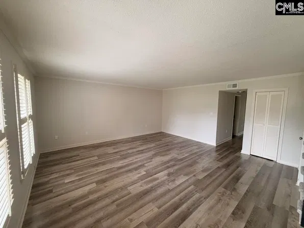 1038 N Guignard Dr, Sumter, SC 29150