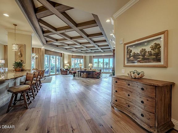 4th image of 28 Porto Mar Unit 101