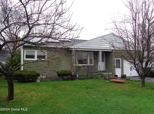 2359 Lawnwood Ave, Schenectady, NY 12304