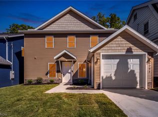 5241 Forest Ave, Maple Heights, OH 44137