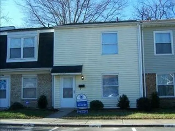 4562 Greenwood Dr, Portsmouth, VA 23701